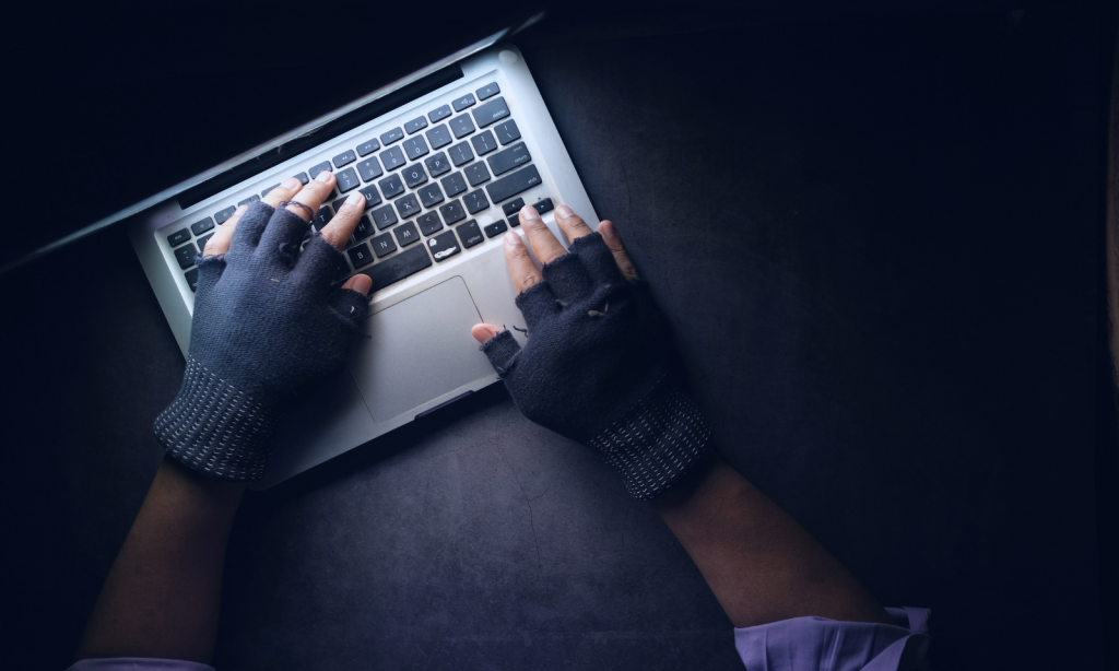 Dangers of LLMs: Introduction to Prompt-based attacks